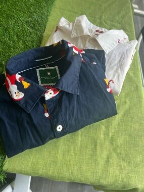 Denim & Flower Navy Short-Sleeve Button-Down with Red and White Accents